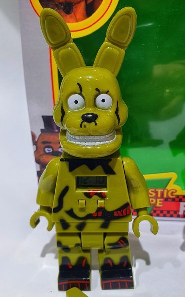 Набор фигурок FNAF Аниматроники 4 шт с электронными часами HG-3305 фото
