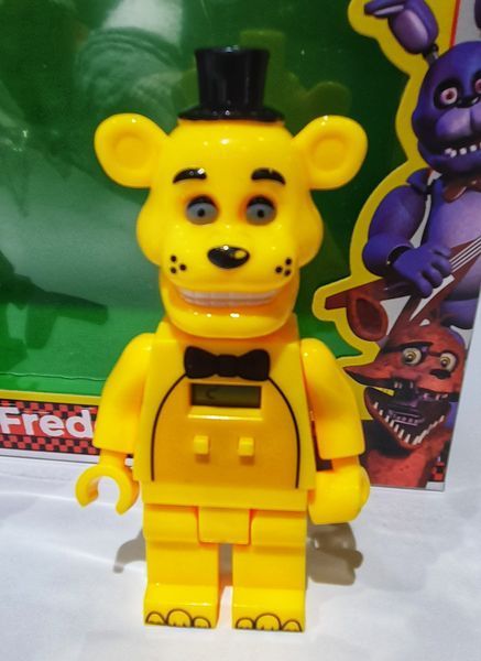 Набор фигурок FNAF Аниматроники 4 шт с электронными часами HG-3305 фото